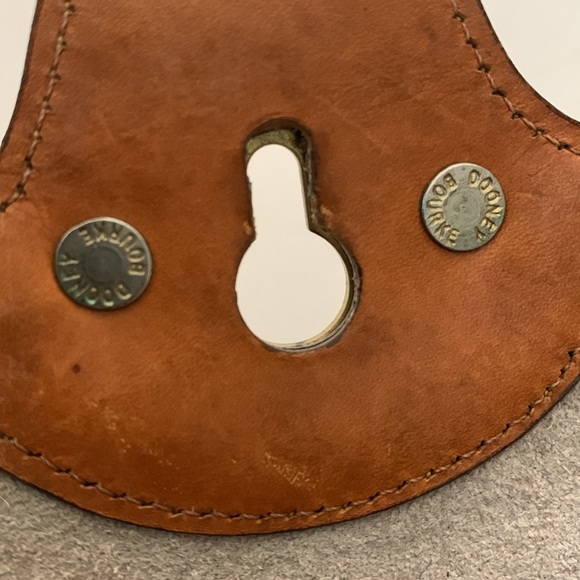 Vintage Dooney & Bourke Crossbody / Shoulder White Flap Fold Over Bag - Picture 12 of 16